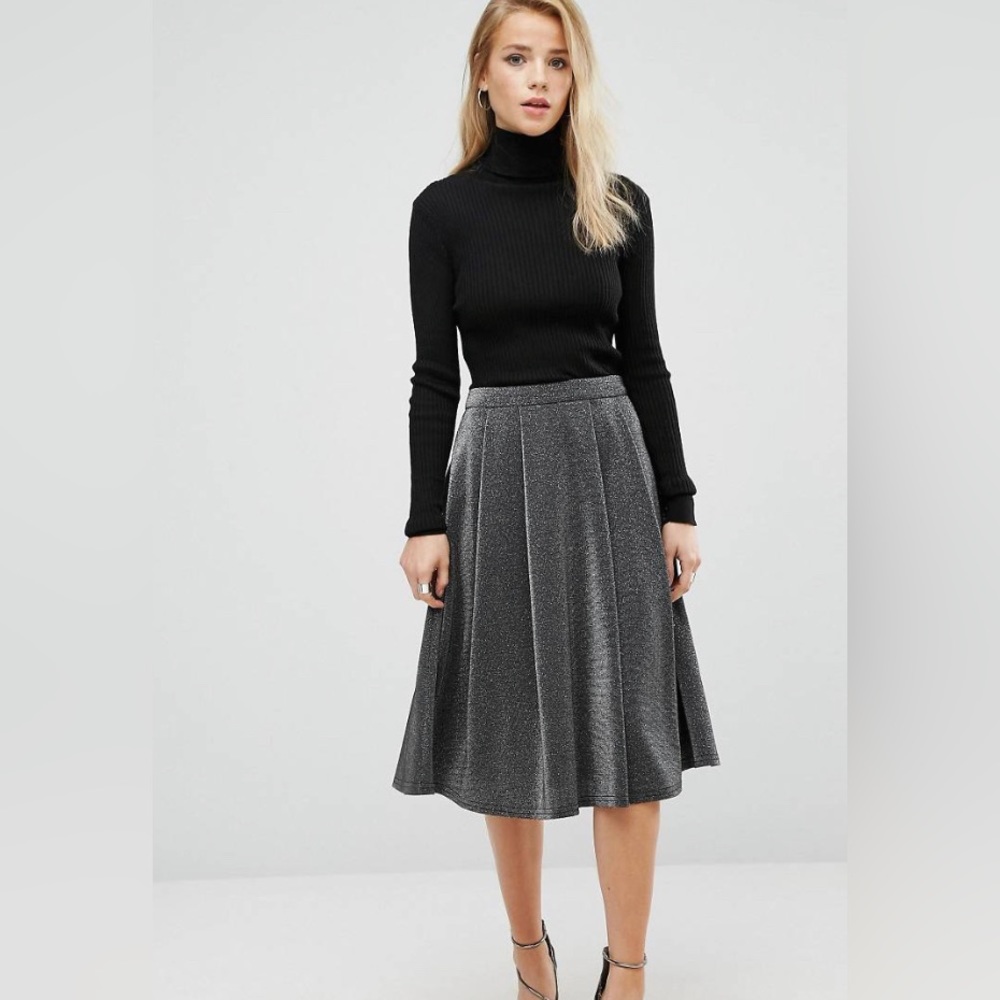 Maxi metallic skirt with side pockets size XS